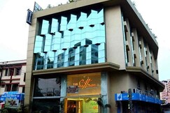 SRINIVAS SAFFRON HOTEL, MANGALORE