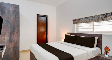 Townhouse Hebbal Room Type - Classic with Balcony