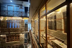 Private Rooms In Naggar