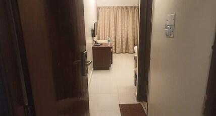 New Golden Residency- Gandhinagar Room Type - Executive Twin Room New Golden Residency- Gandhinagar Room Type - Executive Twin Room