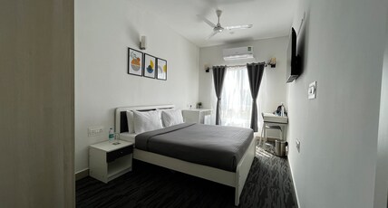 U by Z Hotels, Bellandur - Hotel Z Triloha Room Type - Premium Queen Room  - Non-Smoking Rooms