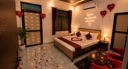 The Rudra Palace Room Type - Bedroom 1
