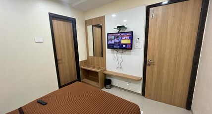 GUPTA RESIDENCY Room Type - Deluxe Room