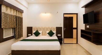 Hotel Pragati Palace Room Type - Budget AC Room