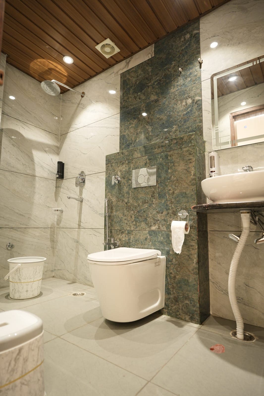 Hotel Manas Residency - Tap to explore photos