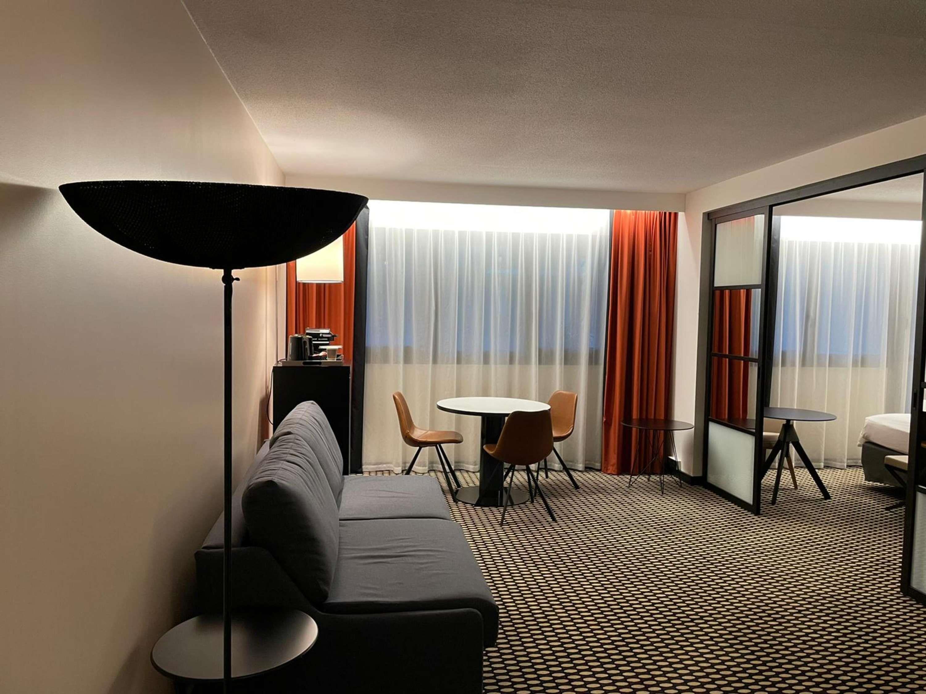 Mercure Paris Porte de Versailles Expo - Tap to explore photos