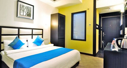 Hotel Oyster City Centre Sector 17 Room Type - Corporate Room with Work Desk