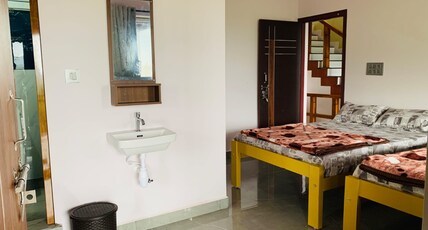 Naisarga hill view homestay Room Type - Quadruple Room with Garden View
