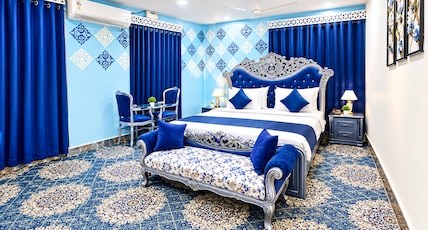 Hotel Lake View Near Airport Zone Room Type - PREMIUM ROOM Hotel Lake View Near Airport Zone Room Type - PREMIUM ROOM