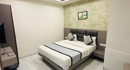 hotel n s residency Room Type - Suite room