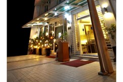 Townhouse OAK Metro Manila Near Osmena Highway PNR Pasay formerly Avitel Hotel