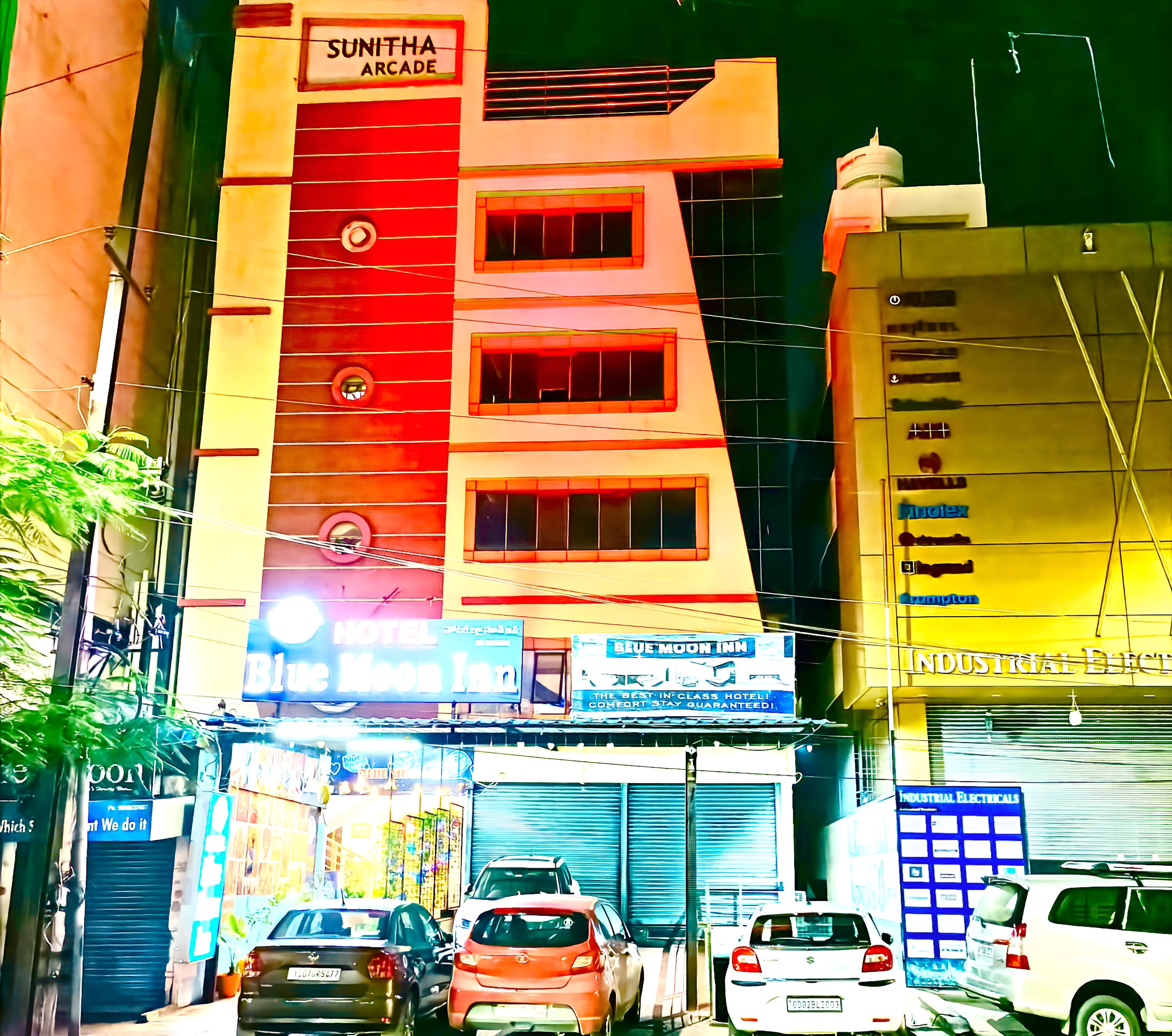 Blue Moon Hotel - Tap to explore photos