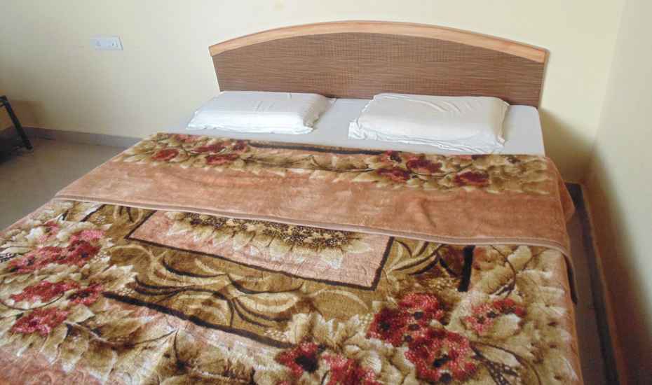 Hotel Soft Touch - Tap to explore photos