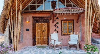 Mud House Hampi Room Type - Gavi casa with Mountain View