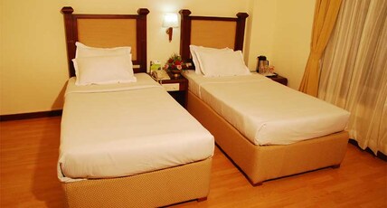 Green Oasis Room Type - DELUXE TWIN ROOM - AC