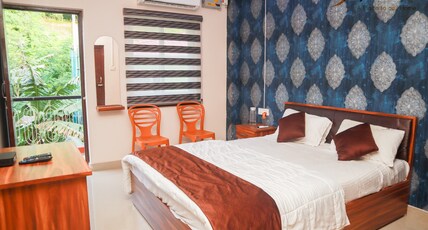 AJ's Homes Room Type - Smith - Super Deluxe with Balcony