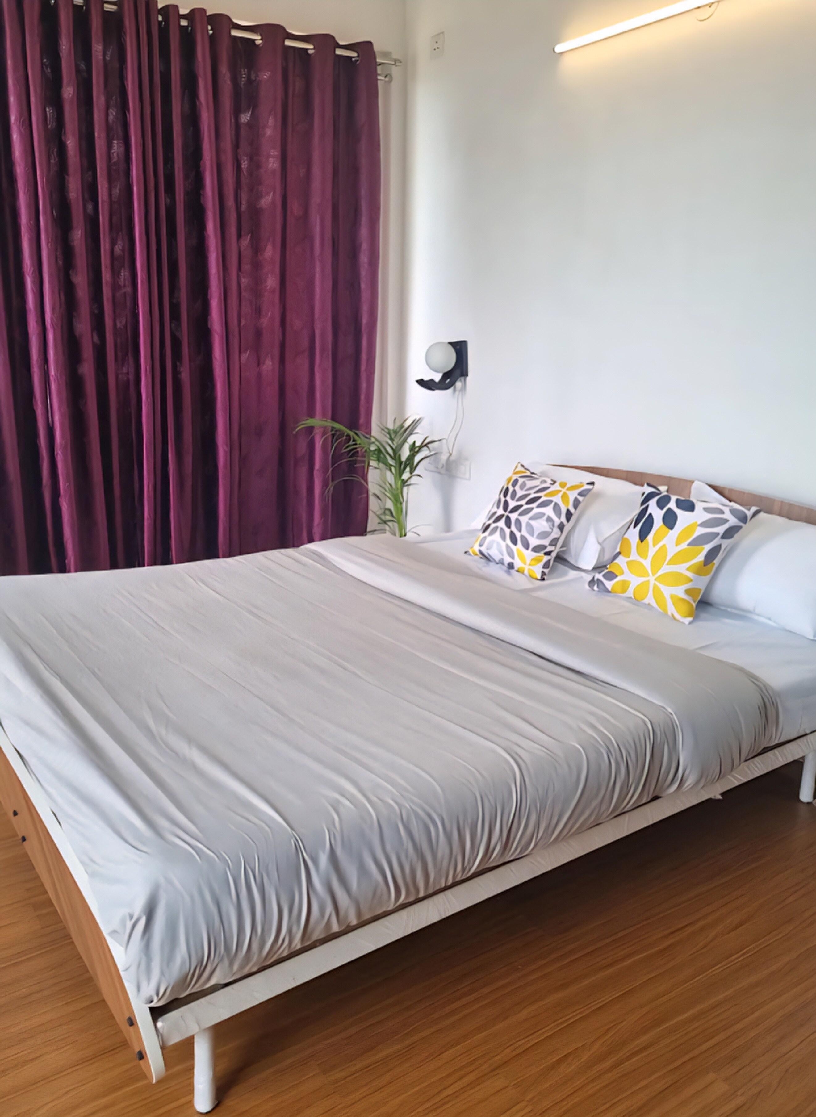 Stylish 2BHK Penthouse Close to Wipro ORR - Tap to explore photos