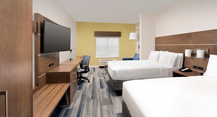 Holiday Inn Express & Suites San Antonio North - Windcrest Room Type - 2 Queen Beds Suite Add Living Area