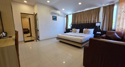 Hotel Rajpur Heights Room Type - Family Suite