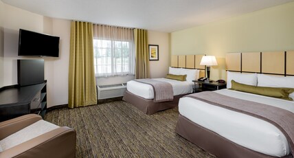 Candlewood Suites Sterling Room Type - 2 Double Studio Suite Mobility Accessible Tub Candlewood Suites Sterling Room Type - 2 Double Studio Suite Mobility Accessible Tub