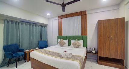 Hotel Leon Transit Room Type - Standard Double Or Twin Room With Fan Hotel Leon Transit Room Type - Standard Double Or Twin Room With Fan