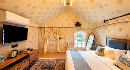 Mayura Retreat. Room Type - Premium Cottage Tent Room