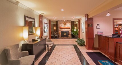 Holiday Inn Express Hotel & Suites SWIFT CURRENT, an IHG Hotel Room Type - Standard Room