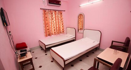 Hotel Vishal Room Type - Double Non A/C Room