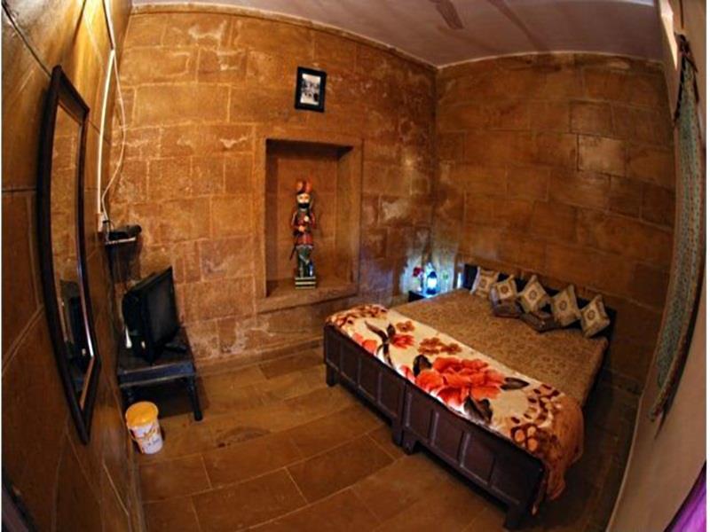 Amargarh Hotel - Tap to explore photos