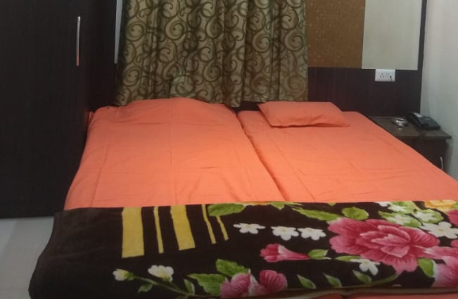 Hotel Girnar.. - Tap to explore photos