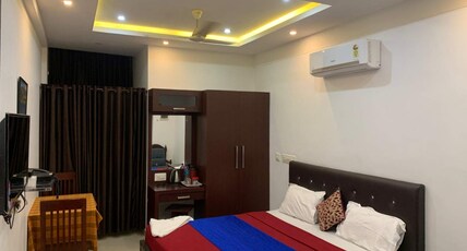 Karibu Residency Room Type - DELUX EXECUTIVE ROOM AC