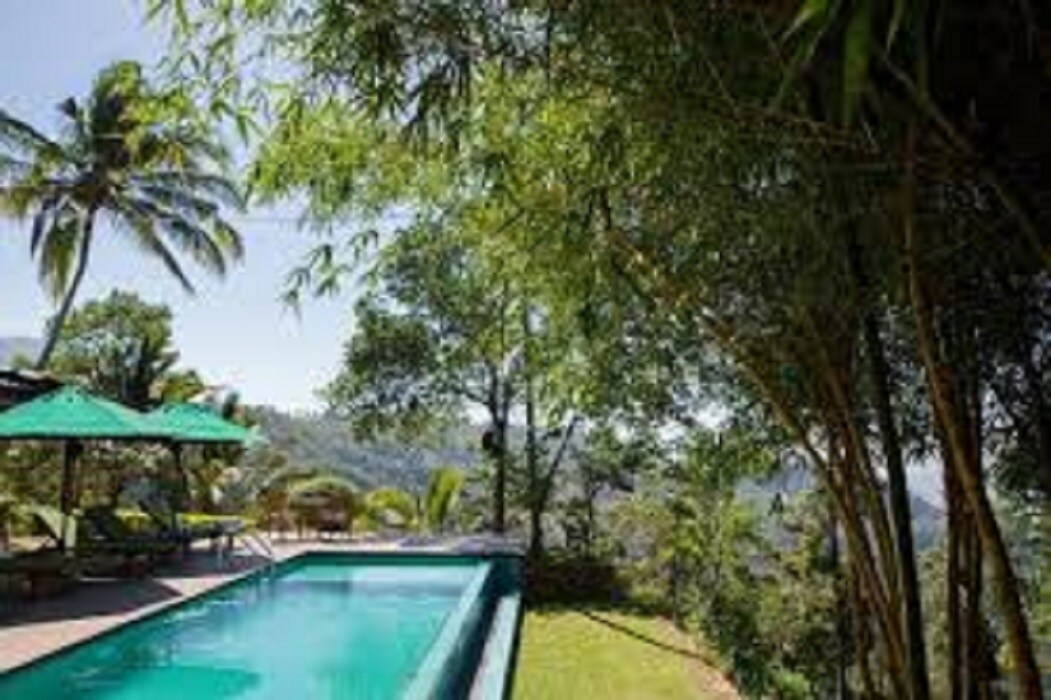 Chilleville - Tap to explore photos