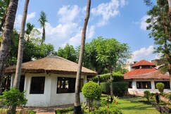 Chhuti Holiday Resort (unit of Lasco agri chem pvt. ltd.)