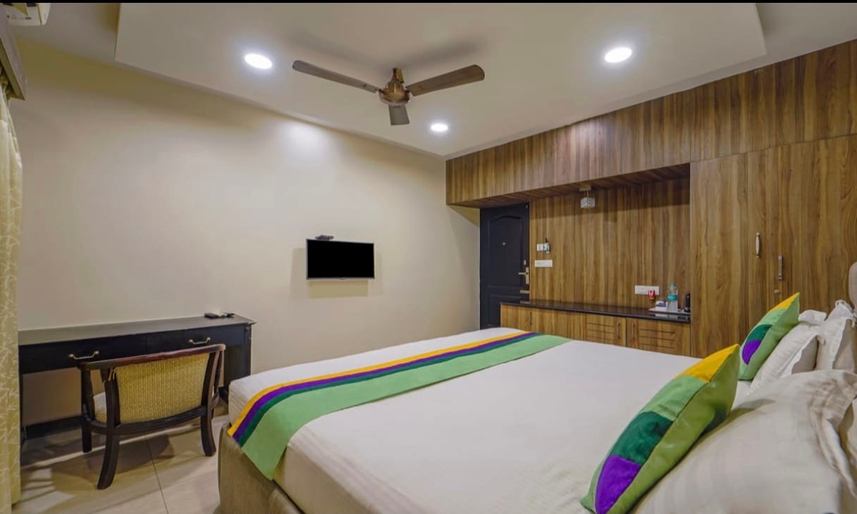 Signature Suites Chennai - Tap to explore photos