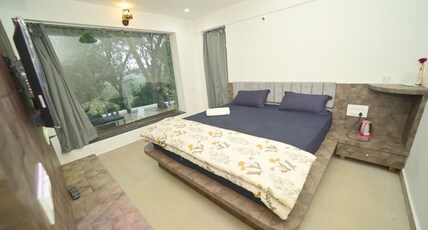 Archana Spa and Resort Room Type - Premium Room With Cardamom Estate View