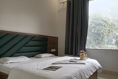 Hotel vasudev inn