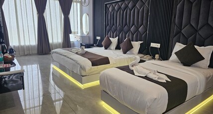 Hotel Crystal Sarovar Room Type - Sweet Room