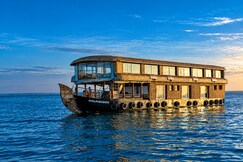 Address of Tharangini Houseboats