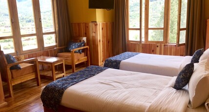Hotel Khamsum Room Type - Standard Double Room with Balcony