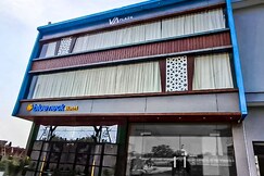 BlueNeck Ayodhya- Near ShriRam Mandir