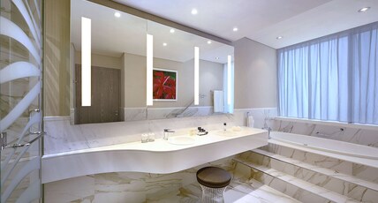 DoubleTree by Hilton Hotel Doha Old Town Room Type - KING JUNIOR SUITE SEA VIEW