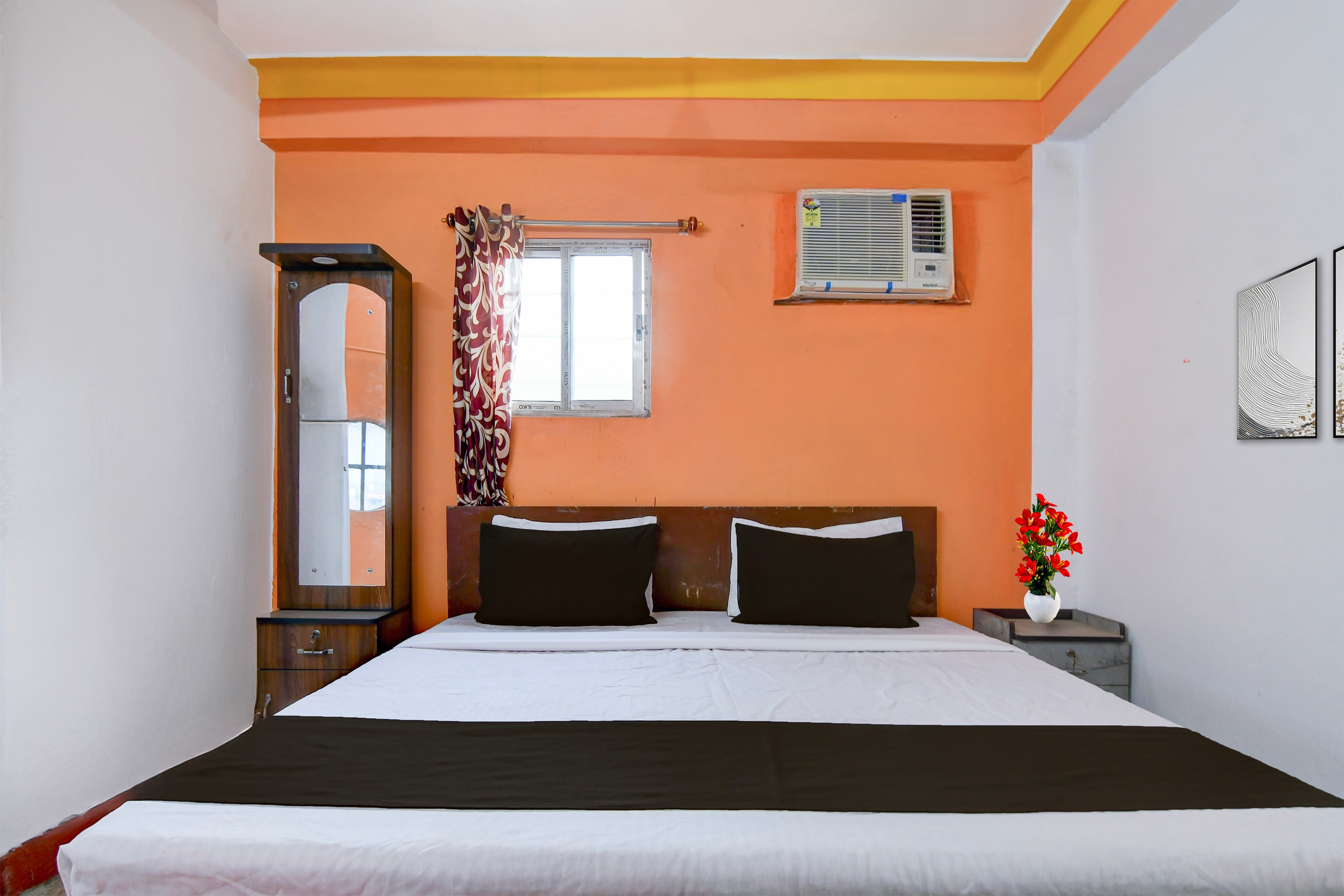 Hotel O Swami Vivekananda University Kolkata - Tap to explore photos