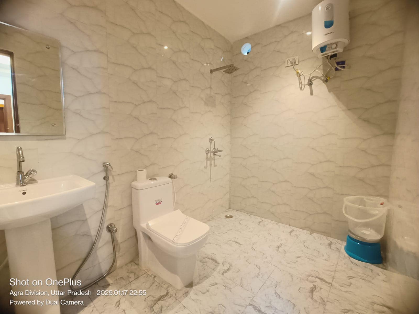 Agra Bliss A Luxury Home Stay near Taj - Tap to explore photos