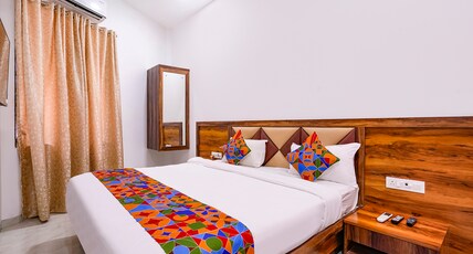 FabHotel Elvis International Room Type - Premium Room
