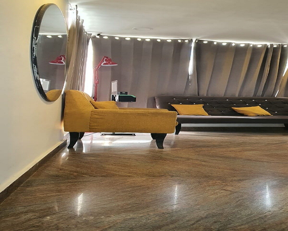 Silver Suites - Tap to explore photos