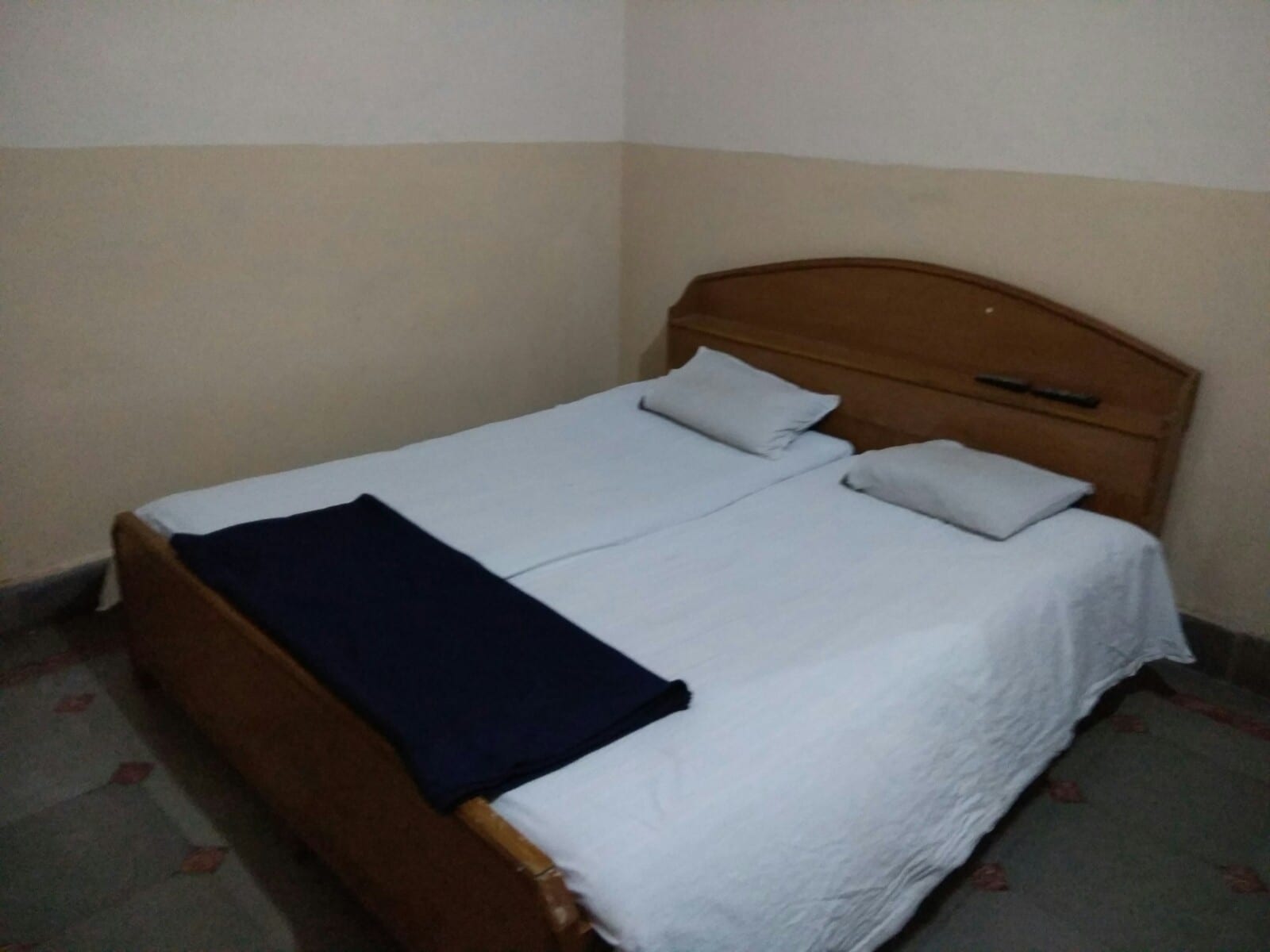 Hotel Gayatri - Tap to explore photos