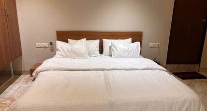 Murli Manohar Residency Room Type - Studio