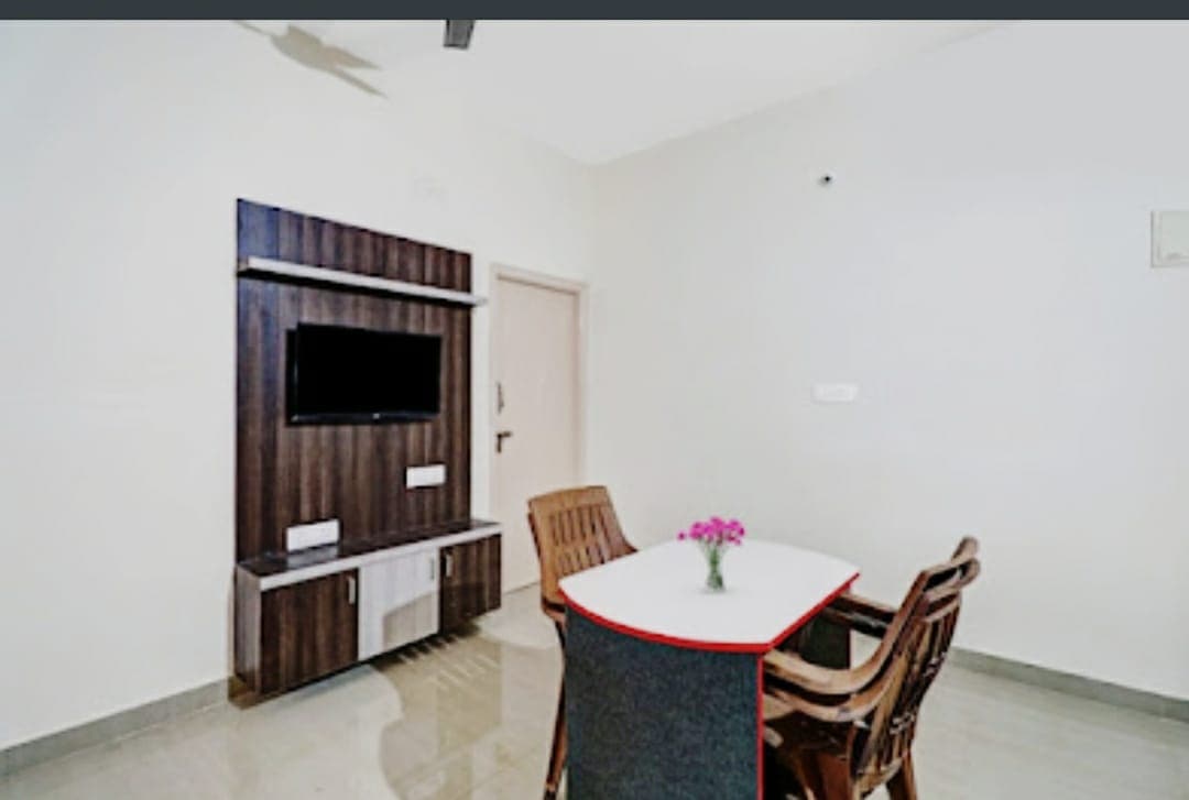 SHRAVANYA COMFORTS - Tap to explore photos