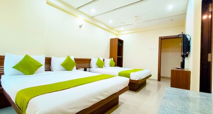 HOTEL SAI SRUSHTI by NEEM SQUARRE Room Type - FAMILY ROOM A.C. with 02 King Beds HOTEL SAI SRUSHTI by NEEM SQUARRE Room Type - FAMILY ROOM A.C. with 02 King Beds