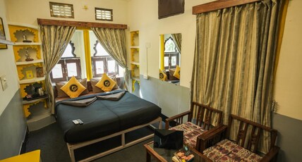 The Hosteller Udaipur | Rooms & Dorms Room Type - Deluxe Double Room